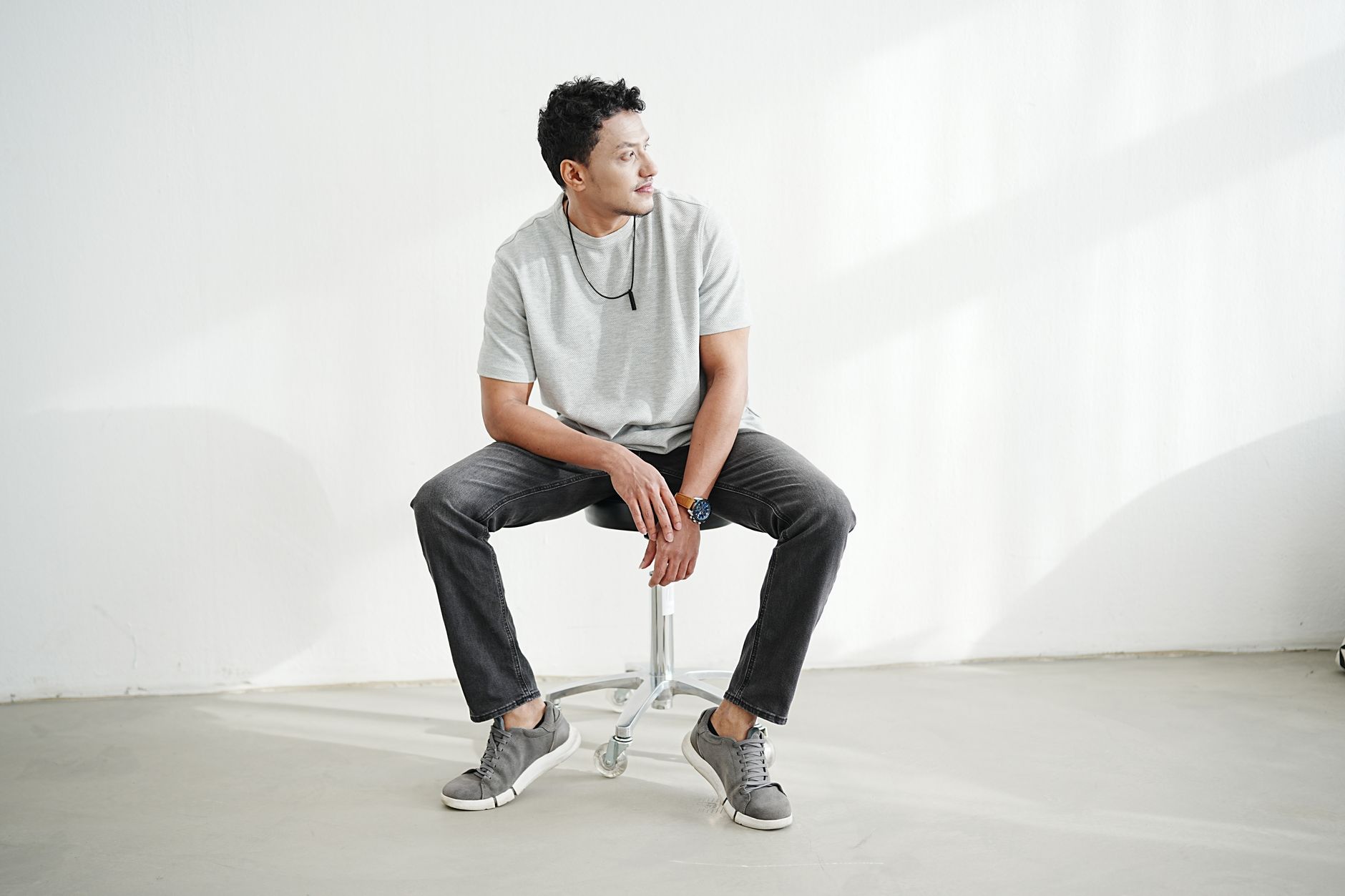 Drafting Chairs Compared: 5 Tall Seats for Standing Desks